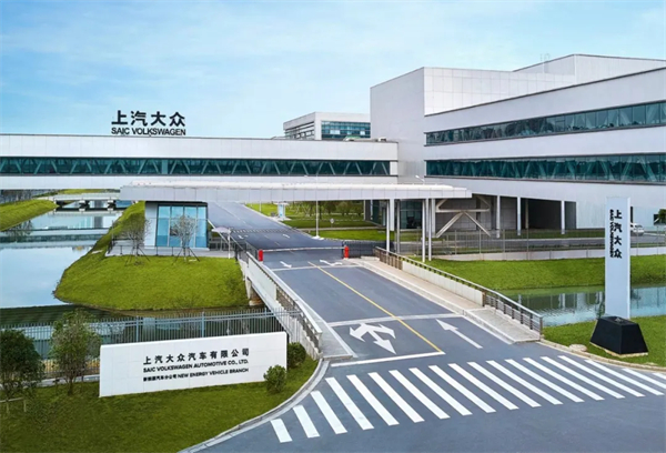 品牌丨合资品牌销冠续写传奇：凯发娱乐k8官网大众以"油电并进"迎战2025