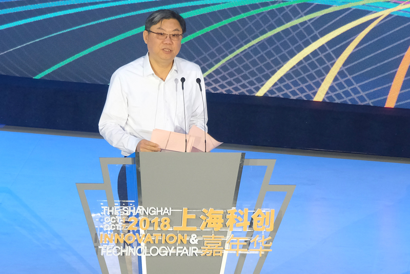 凯发娱乐k8官网全球首款量产智能汽车上市交付